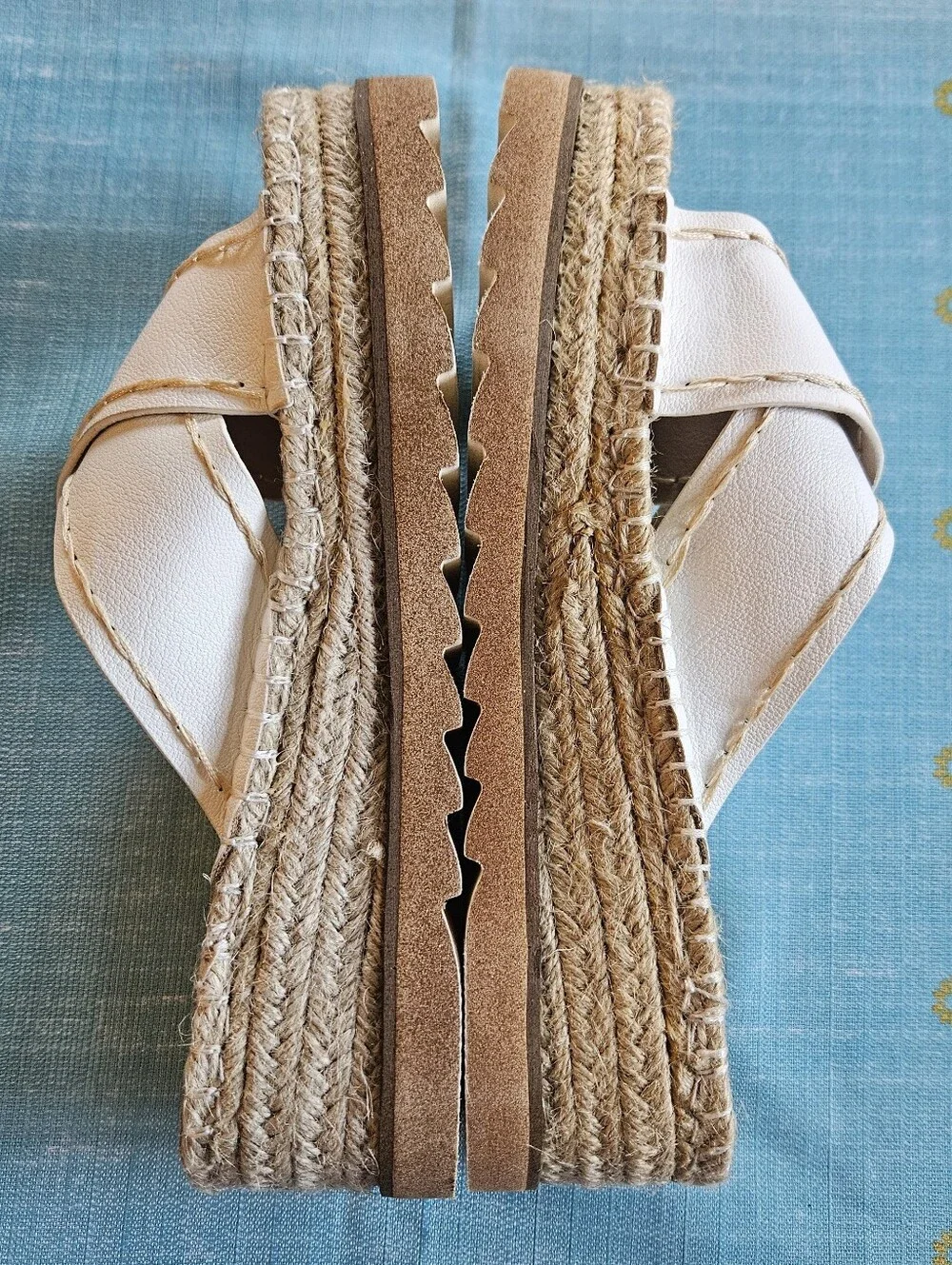 Oasis Society espadrille platform sandals Size 7.5